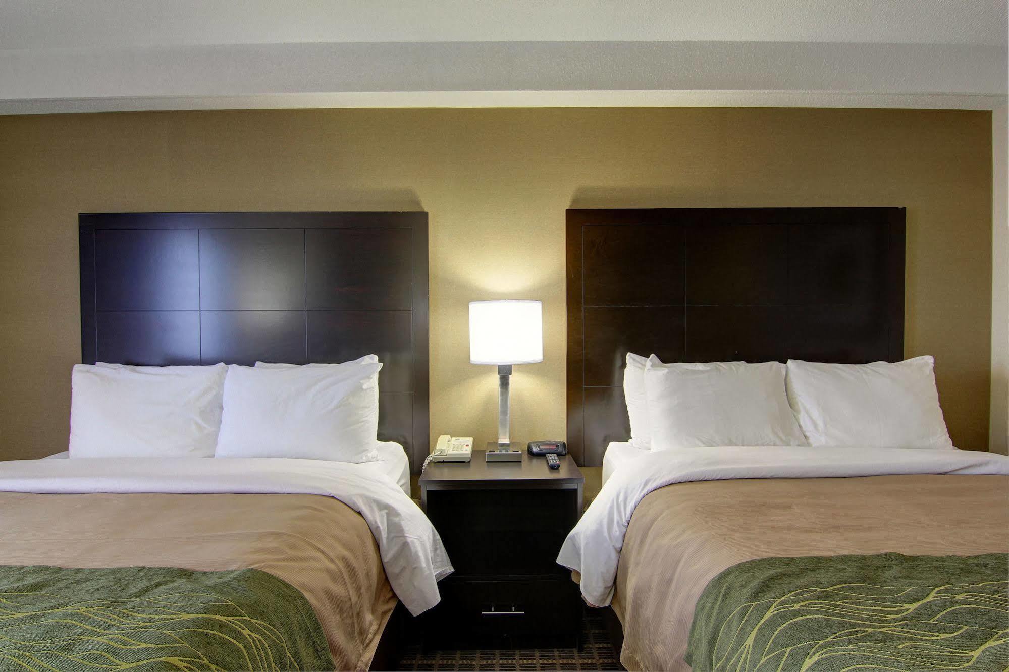 Comfort Inn Windsor Buitenkant foto